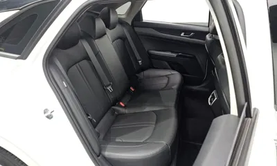 Kia K5 2024, 38007 км, за 22052.13 USD - фото 32