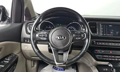 Kia Canival 2019, 139633 км, за 11166.17 USD - фото 15