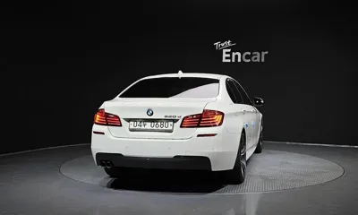 BMW 5-Series 2016, 107732 км, за 9602.64 USD