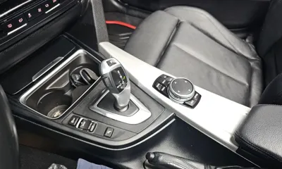 BMW 3-Series 2015, 108582 км, за 12216.71 USD - фото 9
