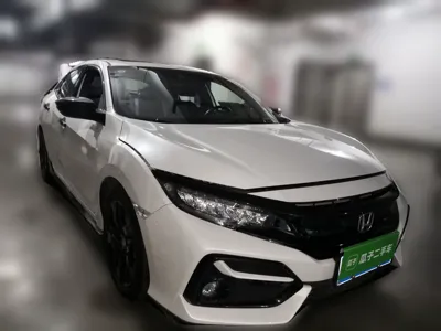 Honda Civic 2021, 18100 км, за 17500 USD