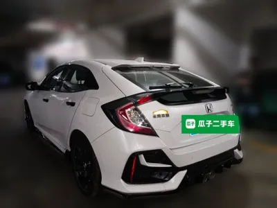 Honda Civic 2021, 18100 км, за 17500 USD