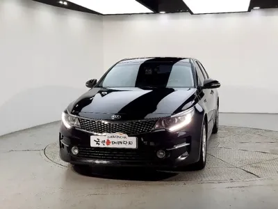 Kia K5 2017, 225607 км, за 3444.68 USD