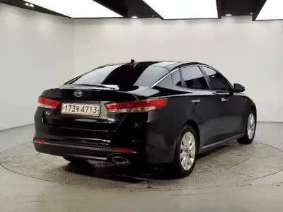 Kia K5 2017, 225607 км, за 3444.68 USD