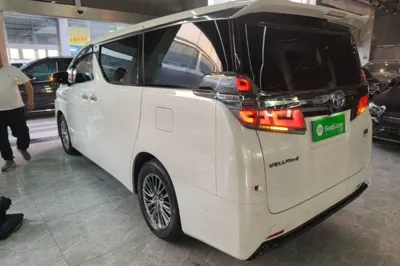Toyota Vellfire 2020, 65300 км, за 67393 USD