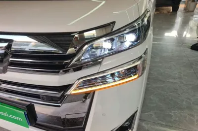 Toyota Vellfire 2020, 65300 км, за 67393 USD - фото 8