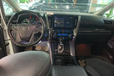 Toyota Vellfire 2020, 65300 км, за 67393 USD - фото 17