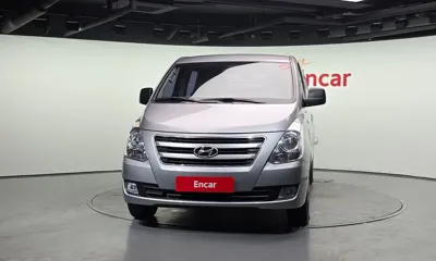 Hyundai Starex 2017, 88176 км, за 7539.69 USD