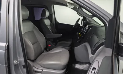 Hyundai Starex 2017, 88176 км, за 7539.69 USD - фото 10