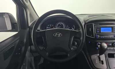 Hyundai Starex 2017, 88176 км, за 7539.69 USD - фото 13