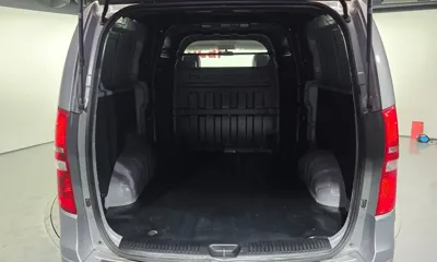 Hyundai Starex 2017, 88176 км, за 7539.69 USD - фото 20