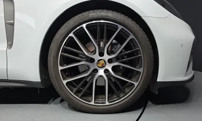 Porsche Panamera 2023, 10438 км, за 88617.57 USD