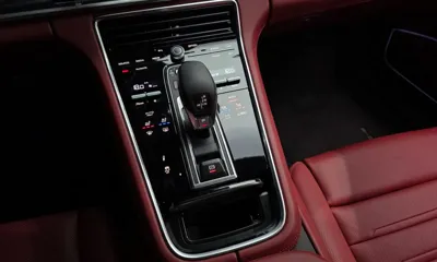Porsche Panamera 2023, 10438 км, за 88617.57 USD - фото 9