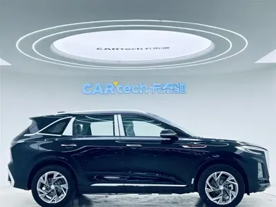 Hongqi Hongqi HS3 PHEV 0, 100 км, за 16156.25 USD