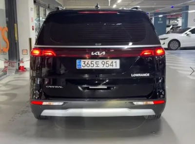 Kia Canival 2023, 57217 км, за 17545.34 USD