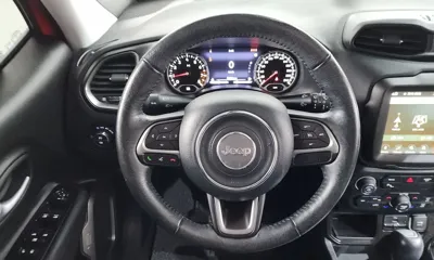 Jeep Renegade 2020, 32601 км, за 10423.46 USD - фото 15