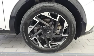 Kia Sportage 2024, 23216 км, за 18371.35 USD - фото 21