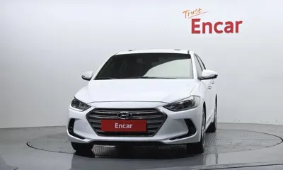 Hyundai Avante 2016, 102196 км, за 4957.7 USD