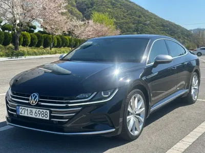 Volkswagen Arteon 2022, 76600 км, за 18379.94 USD