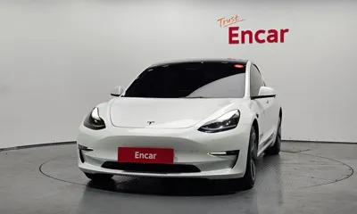 Tesla Model 3 2022, 76523 км, за 23778.51 USD