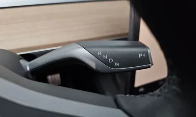 Tesla Model 3 2022, 76523 км, за 23778.51 USD - фото 9