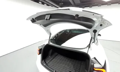 Tesla Model 3 2022, 76523 км, за 23778.51 USD - фото 20