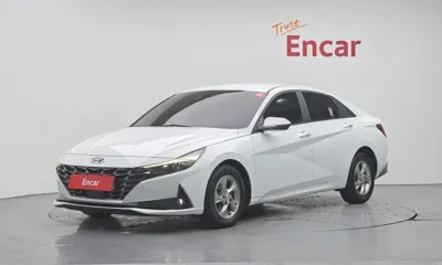 Hyundai Avante · 2022 год