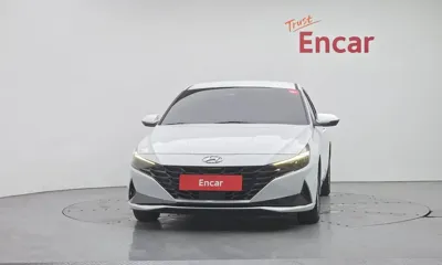 Hyundai Avante 2022, 97542 км, за 9237.58 USD
