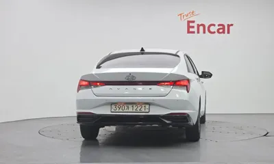 Hyundai Avante 2022, 97542 км, за 9237.58 USD