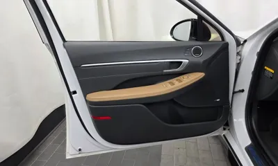 Hyundai Sonata 2020, 52889 км, за 15081.58 USD - фото 24