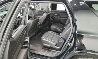 ChevroletGMDaewoo Traverse 2020, 49398 км, за 15042.03 USD - фото 11