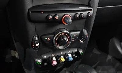 MINI Cooper 2012, 56080 км, за 3678.4 USD - фото 19