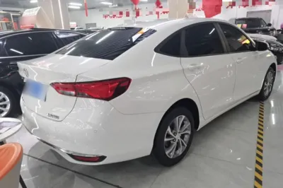 Buick Verano 2023, 3500 км, за 12793 USD - фото 6