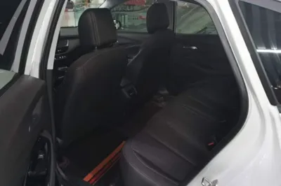 Buick Verano 2023, 3500 км, за 12793 USD - фото 20