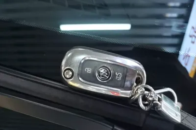Buick Verano 2023, 3500 км, за 12793 USD - фото 23