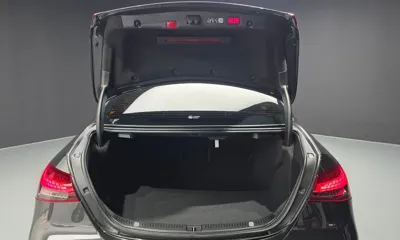 Mercedes-Benz E-Class 2023, 30946 км, за 26782.2 USD - фото 21