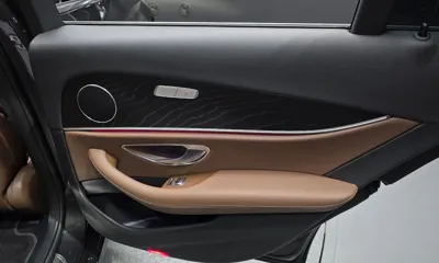 Mercedes-Benz E-Class 2023, 30946 км, за 26782.2 USD - фото 26