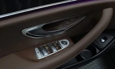 Mercedes-Benz E-Class 2023, 30946 км, за 26782.2 USD - фото 28