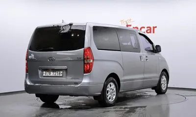 Hyundai Starex 2011, 192873 км, за 3635.65 USD