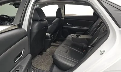 Hyundai Avante 2021, 83233 км, за 11567.96 USD - фото 26