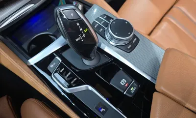 BMW 5-Series 2018, 88738 км, за 16604.8 USD - фото 9