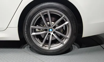 BMW 5-Series 2018, 88738 км, за 16604.8 USD - фото 21