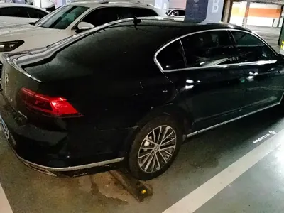 Volkswagen Magotan 2020, 30700 км, за 15198.59 USD