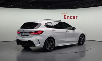 BMW 1-Series 2023, 31026 км, за 18063.58 USD