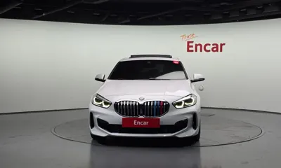 BMW 1-Series 2023, 31026 км, за 18063.58 USD
