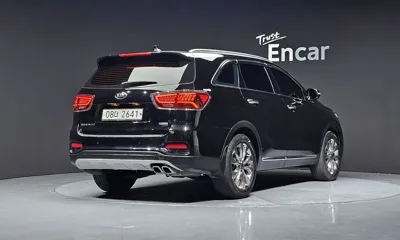 Kia Sorento 2019, 117165 км, за 10860.92 USD