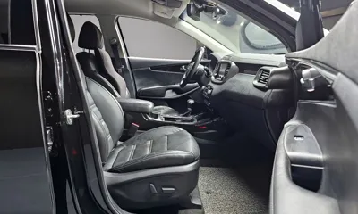 Kia Sorento 2019, 117165 км, за 10860.92 USD - фото 10