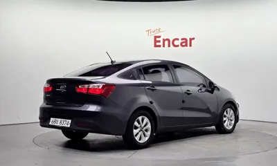 Kia Pride 2015, 55671 км, за 4400.94 USD