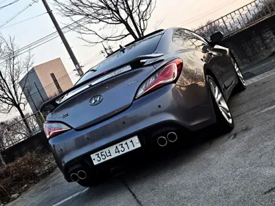 Hyundai Genesis 2011, 167304 км, за 4261.64 USD