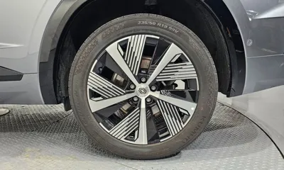 Renault-KoreaSamsung Grand Koleos 2025, 28696 км, за 22143.33 USD - фото 21